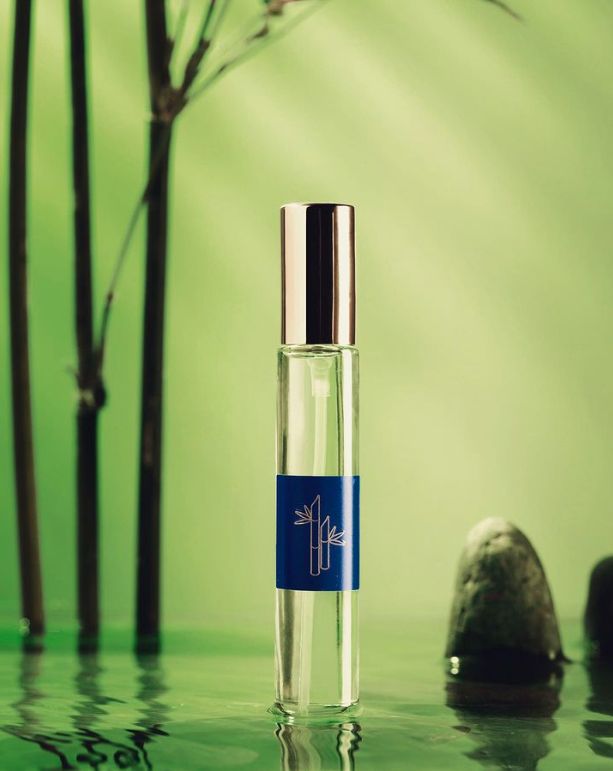 تصویر عطر وودز: بامبو و اینوکی میت