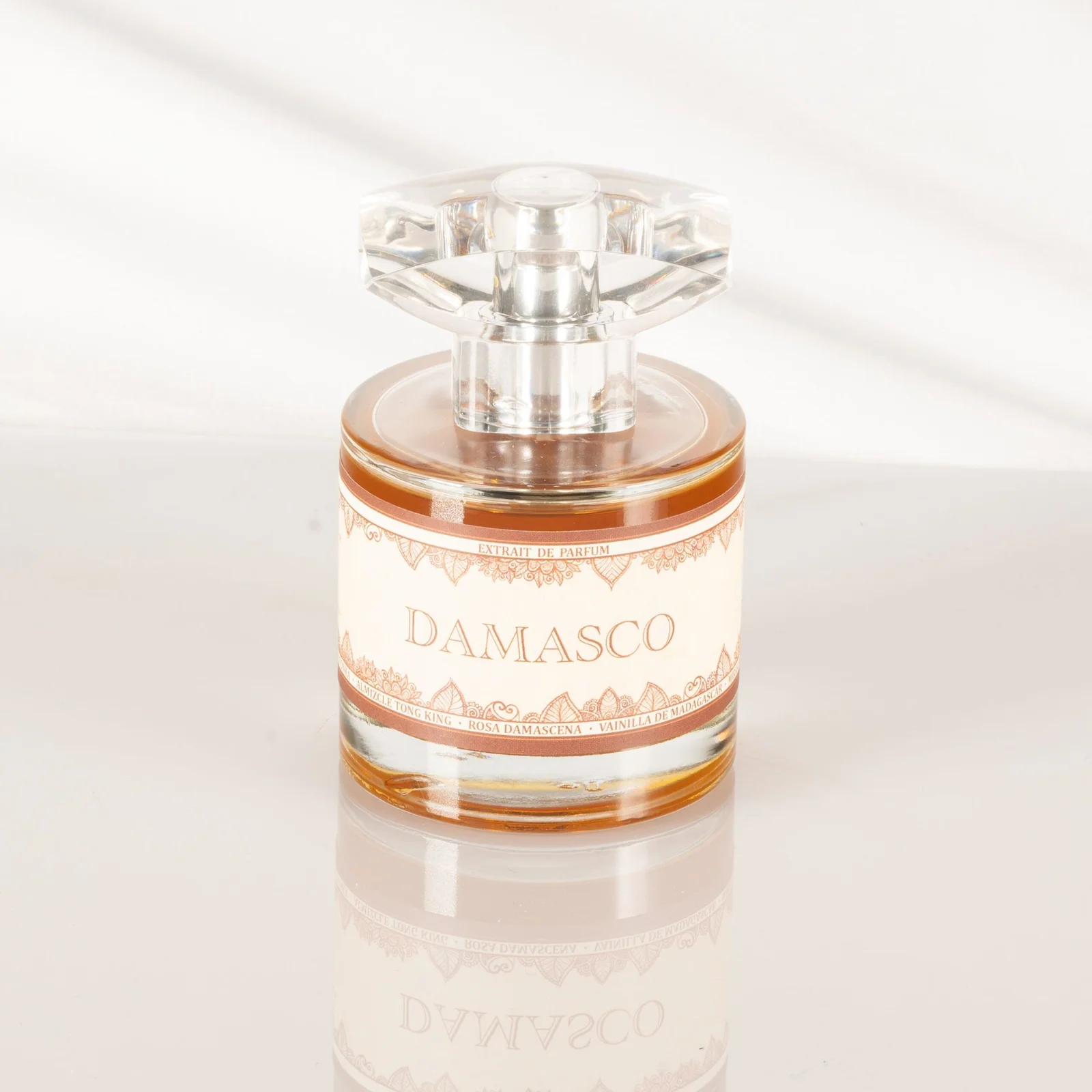 تصویر عطر دمسکو میس پاو