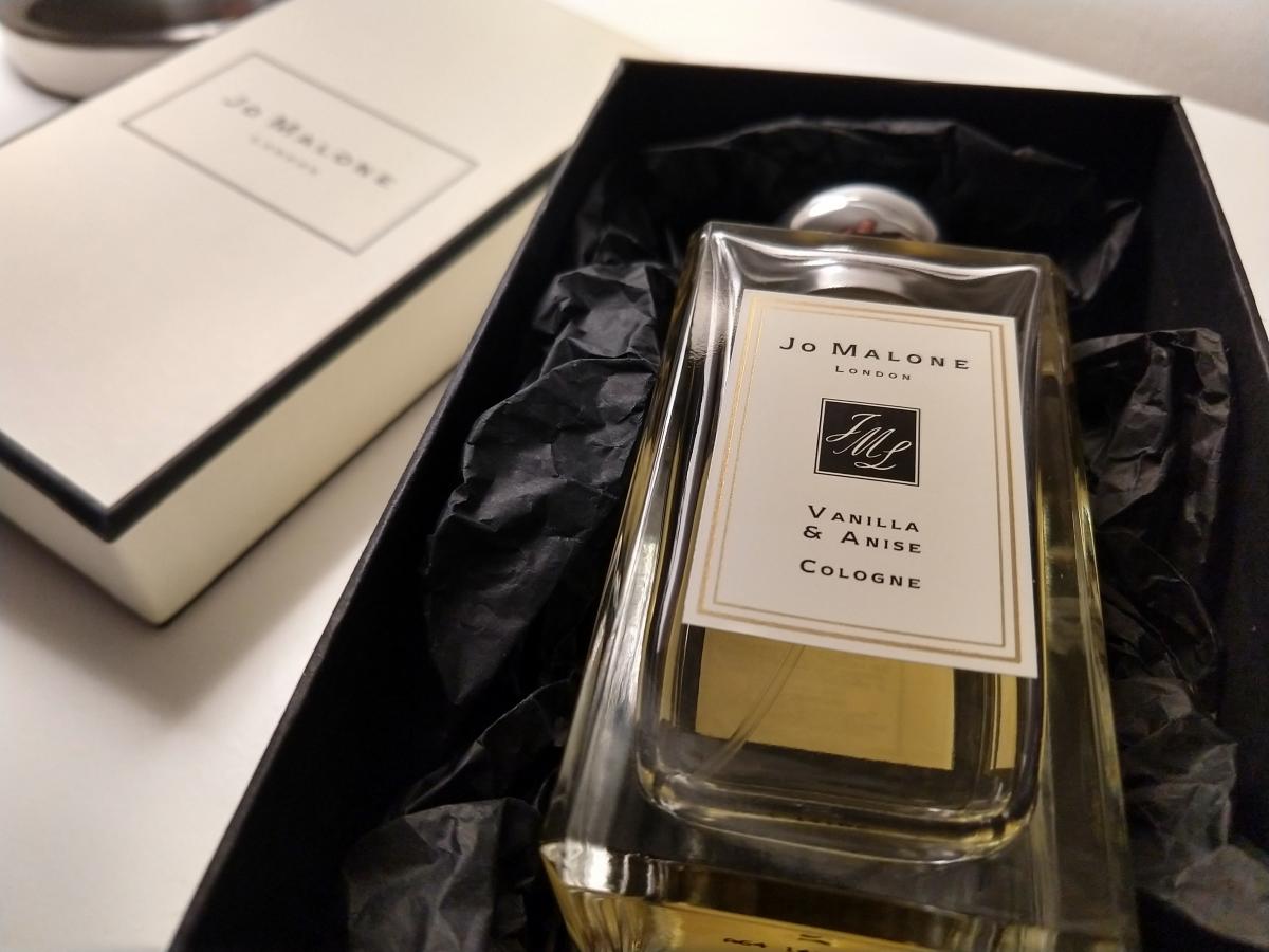 تصویر عطر وانیلا و انیسه جو مالون لندن