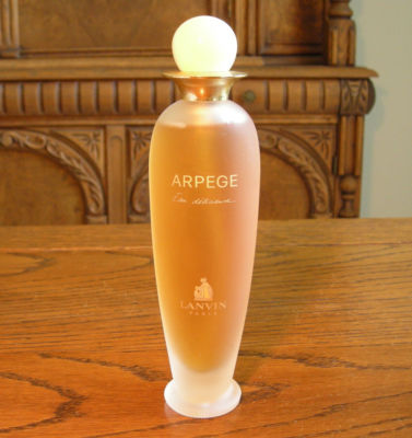 تصویر عطر آرپژ او دلیسیوس لانوین