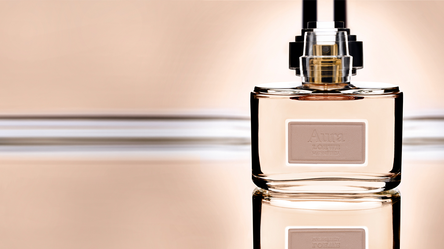 تصویر عطر اورا لووه مگنتیکا لوئوه