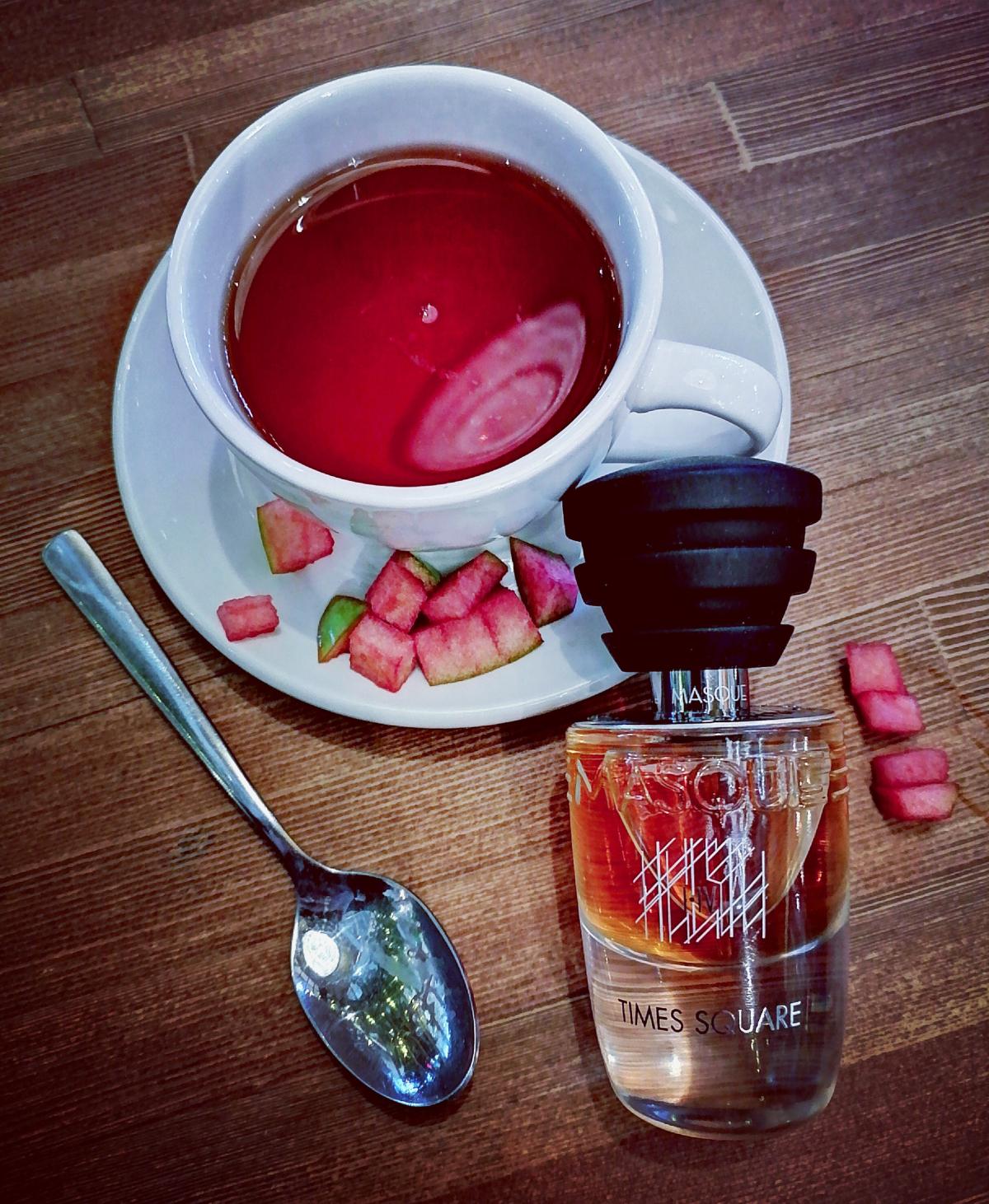 تصویر عطر تایمز اسکوئر ماسک میلانو
