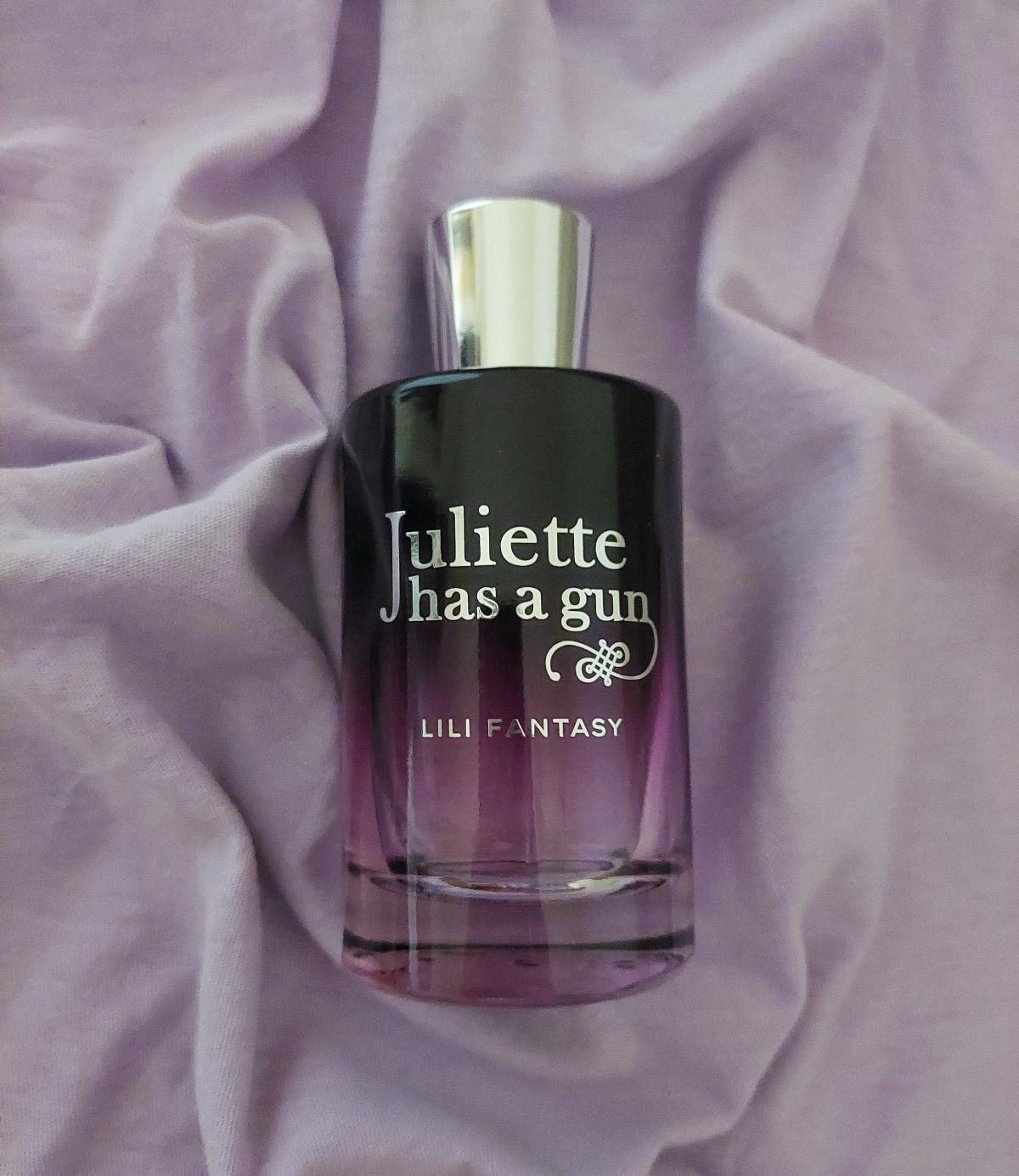 تصویر عطر لیلی فنتسی ژولیت هز ا گان