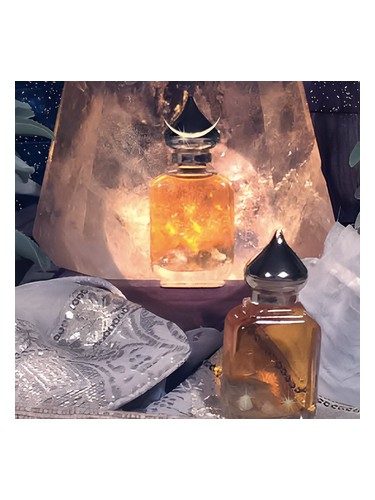 تصویر عطر فول مون انونتینگ اویل مرماد ماگیکال آرتس