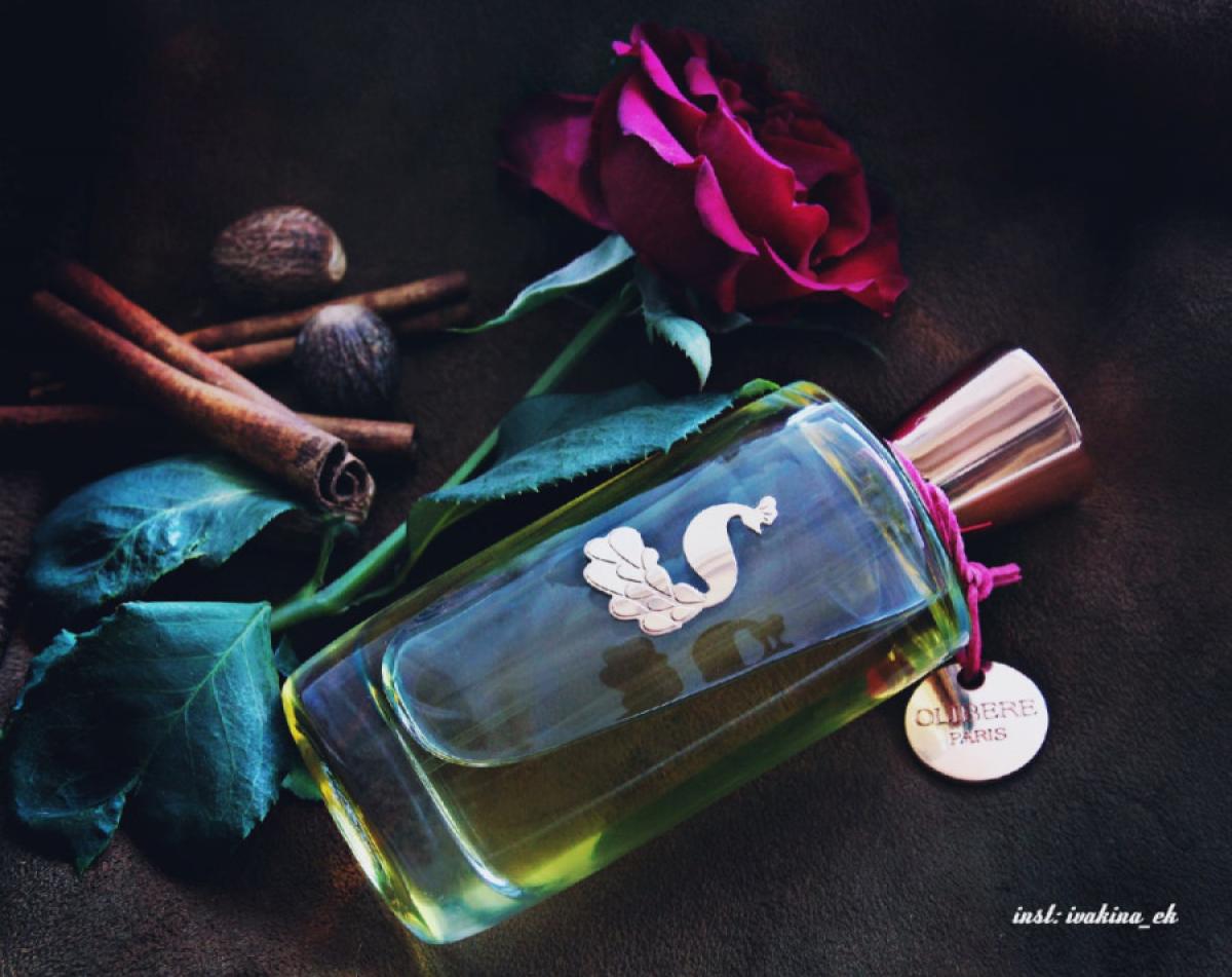 تصویر عطر دنجروس رز اولیبر پرفیومز