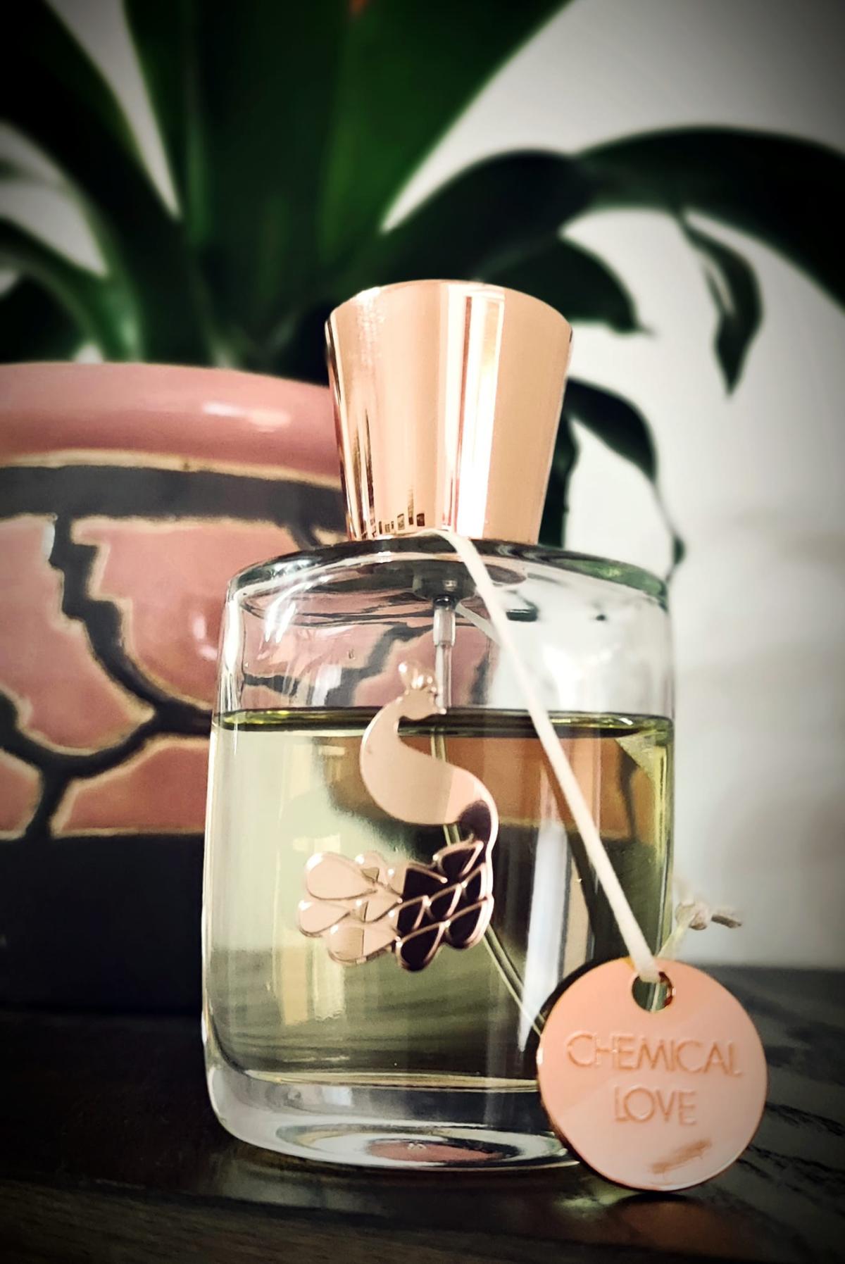 تصویر عطر کِمیکال لاو اولیبر پرفیومز