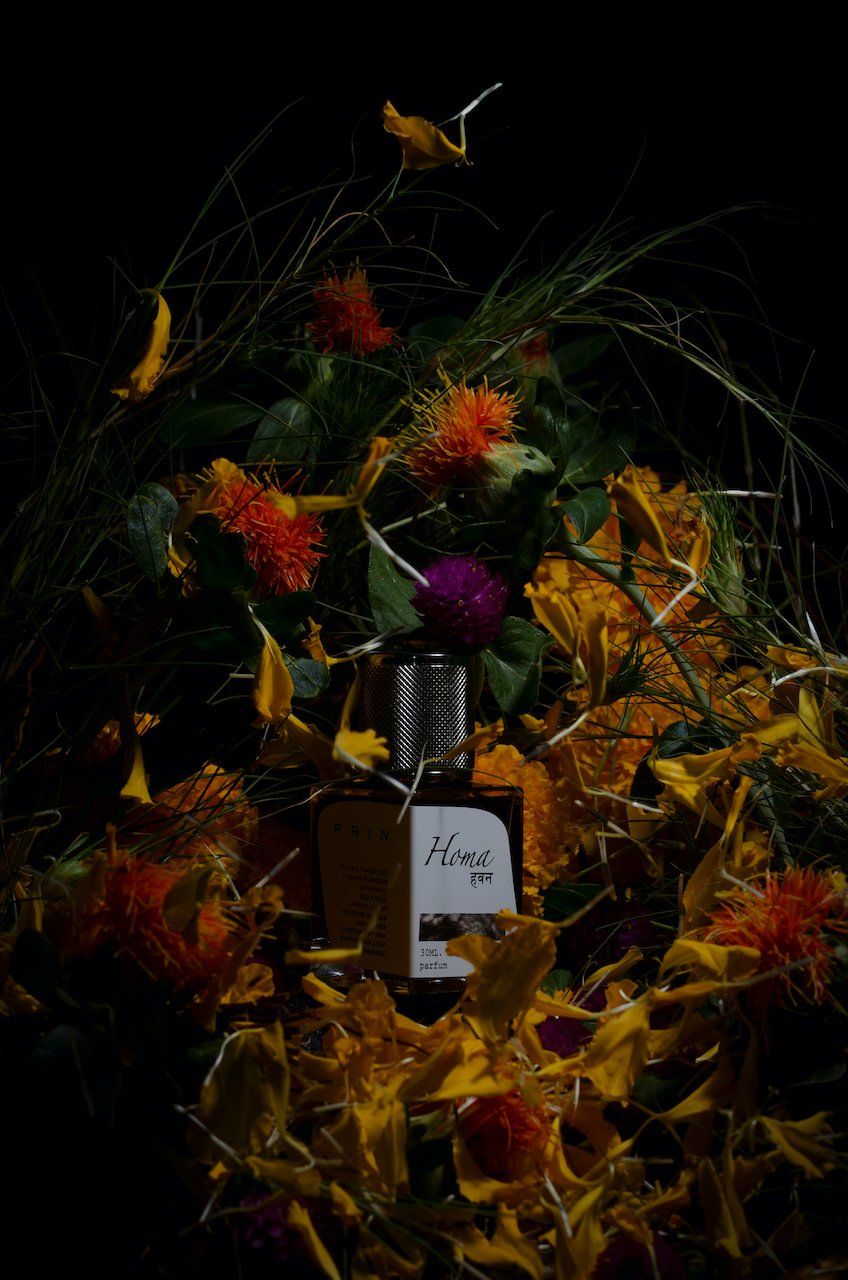 تصویر عطر هما پرین