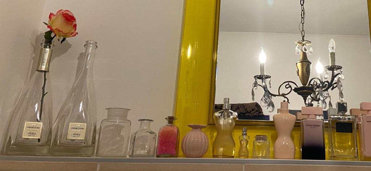 تصویر عطر تو بی گود وایبز فور هر پلیس