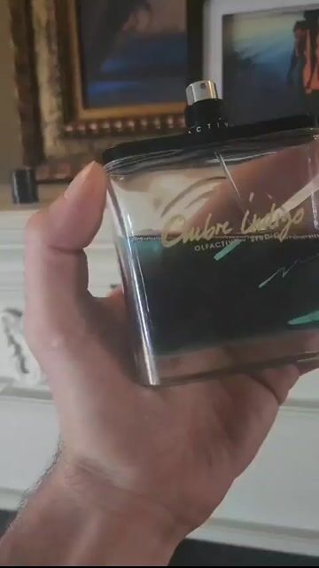 تصویر عطر امبره ایندیگو اولفکتیو استودیو