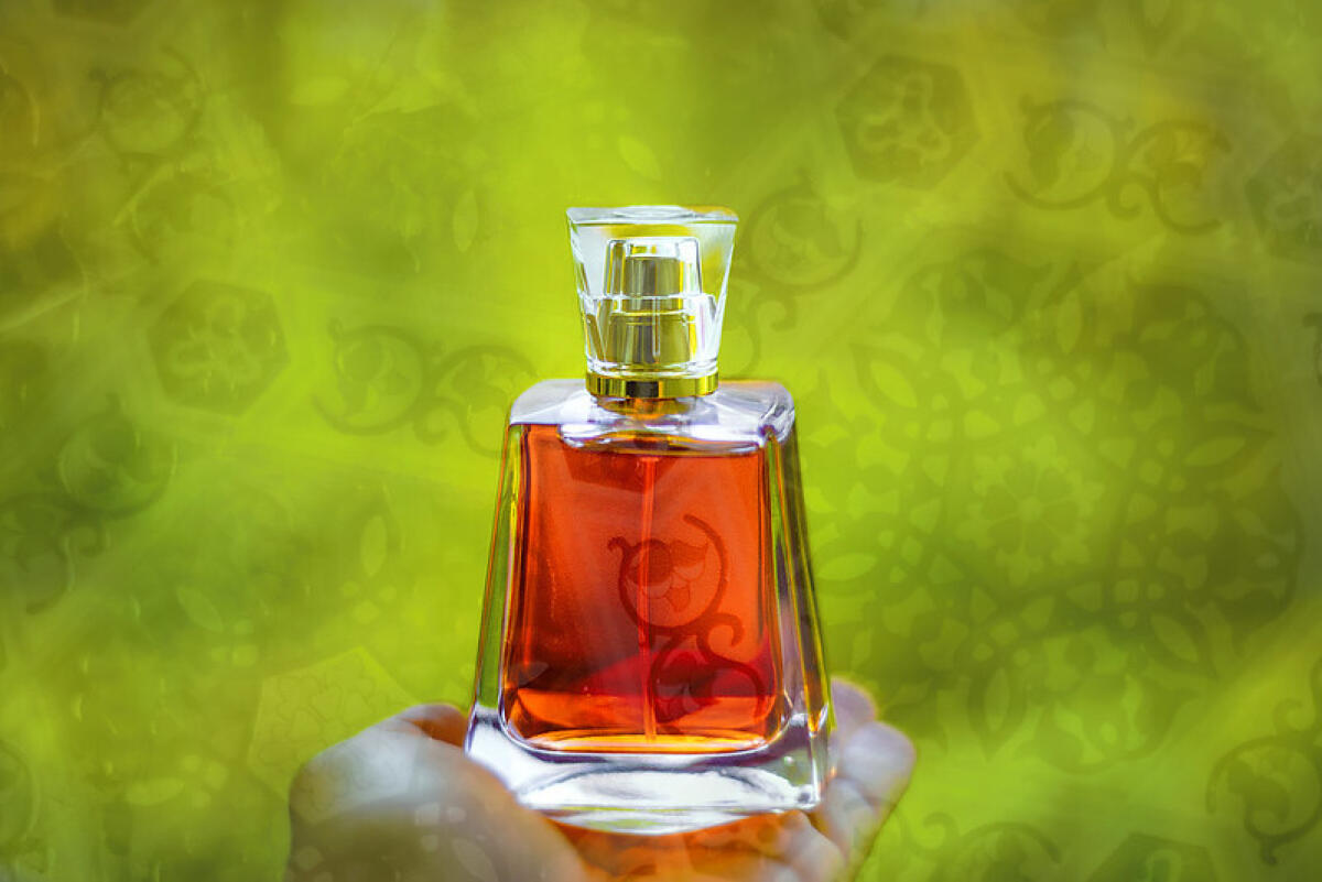 تصویر عطر راگبا عطرهای لطافه