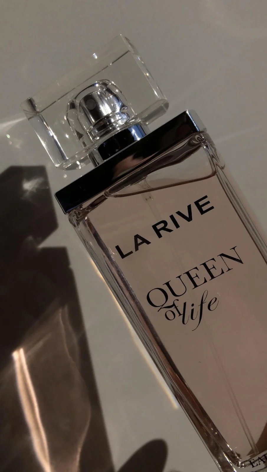 تصویر عطر کویین آو لایف لا ریو