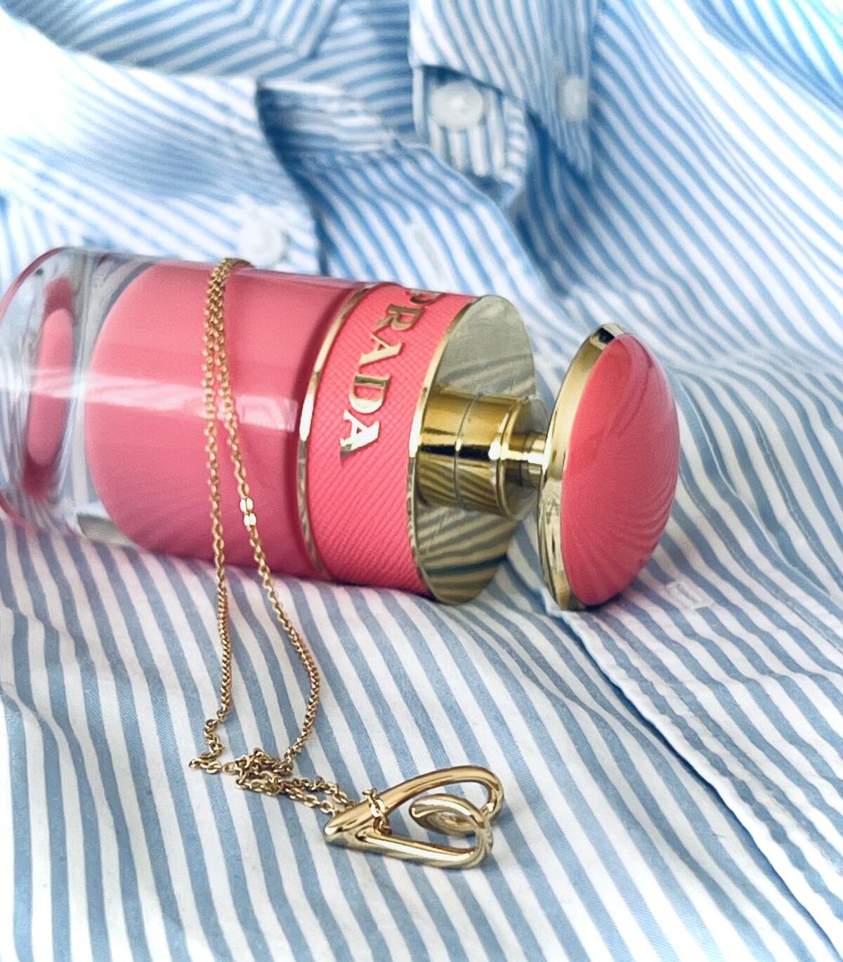 تصویر عطر پرادا کندی گلاس