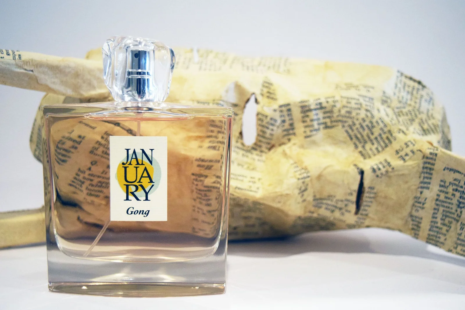 تصویر عطر گونگ جَنیوِری سنت پروجکت