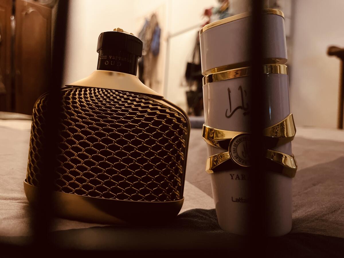 تصویر عطر جان وارواتوس عود