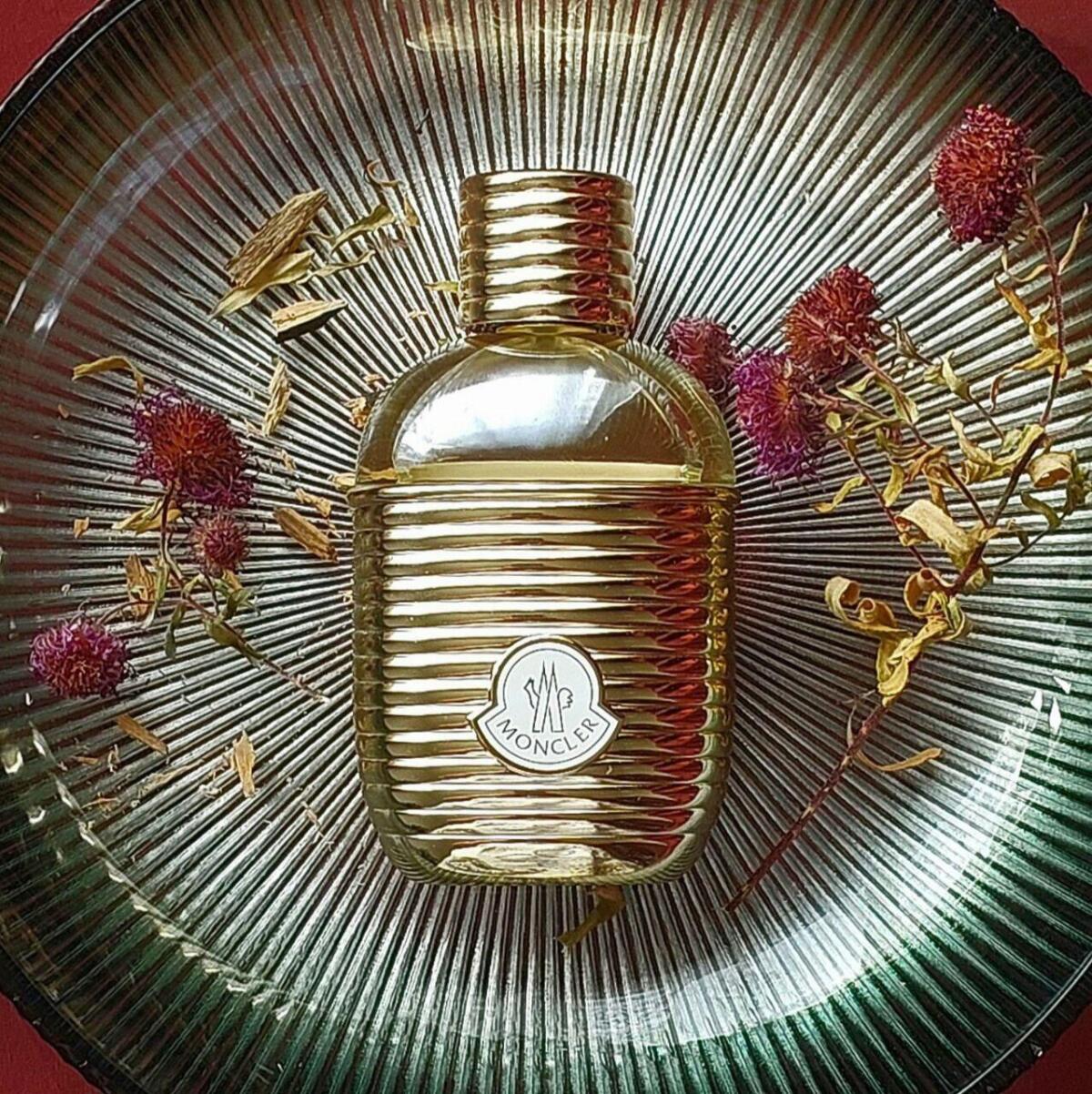 تصویر عطر مونکلر سانرایز پور فم