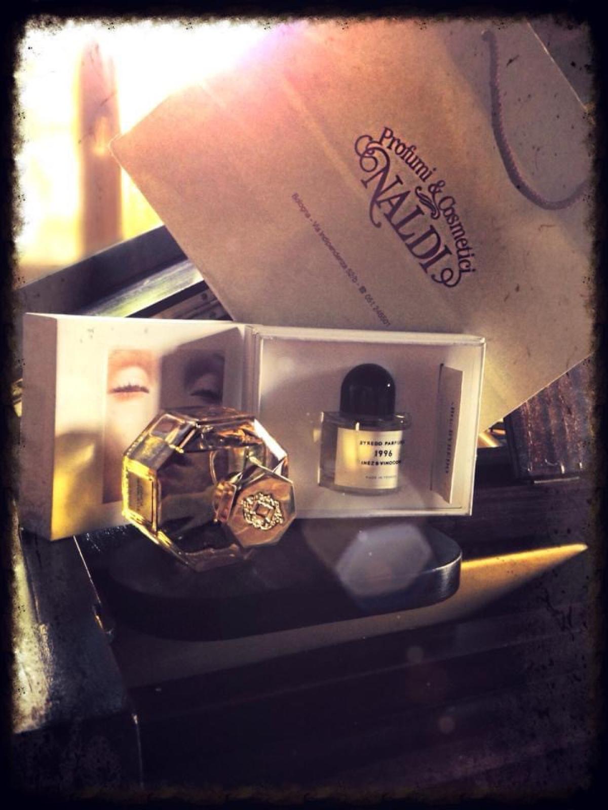 تصویر عطر آند سانسوال لارتیزان پرفیومر