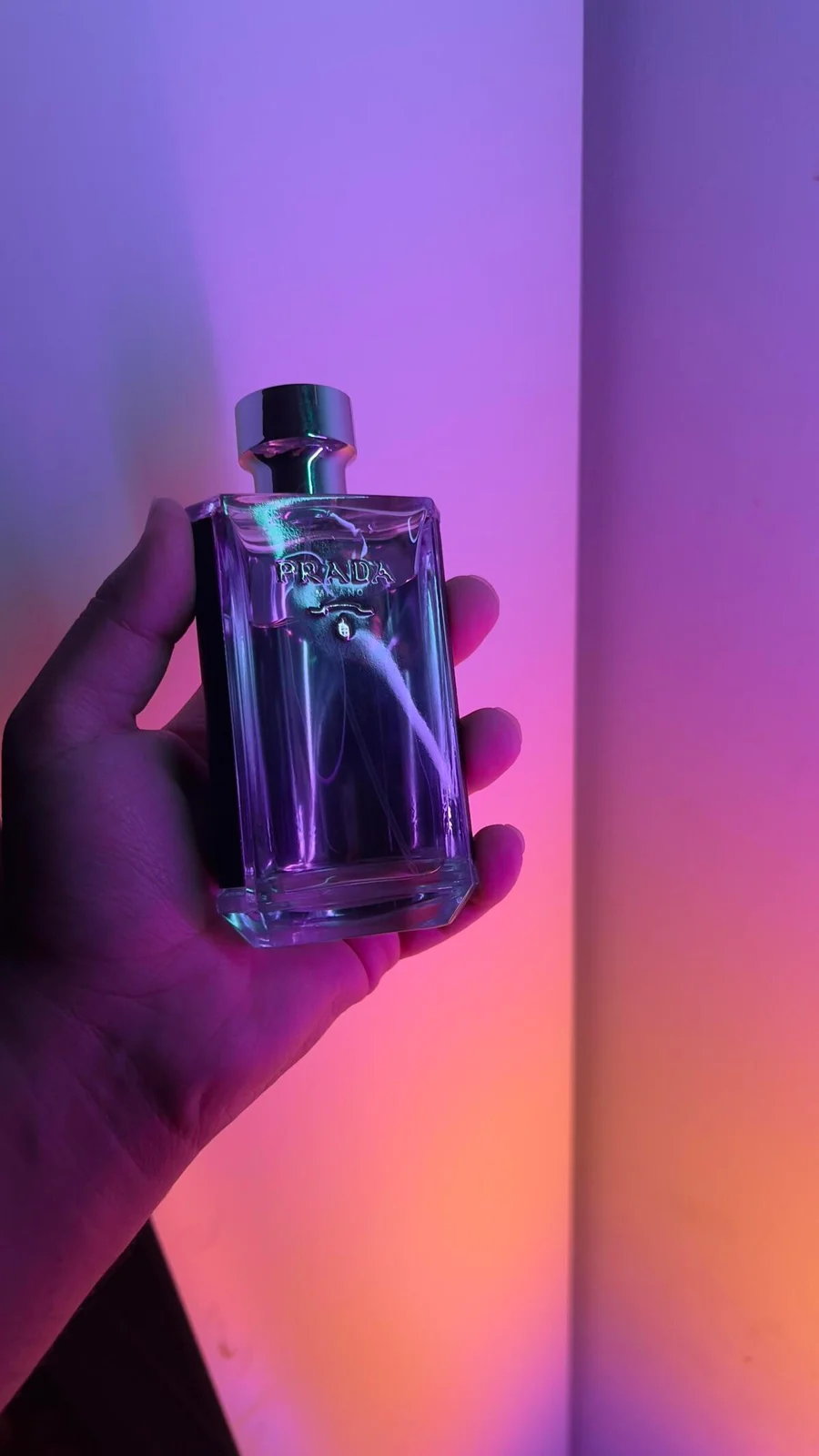 تصویر عطر پرا دا لوم پرادا