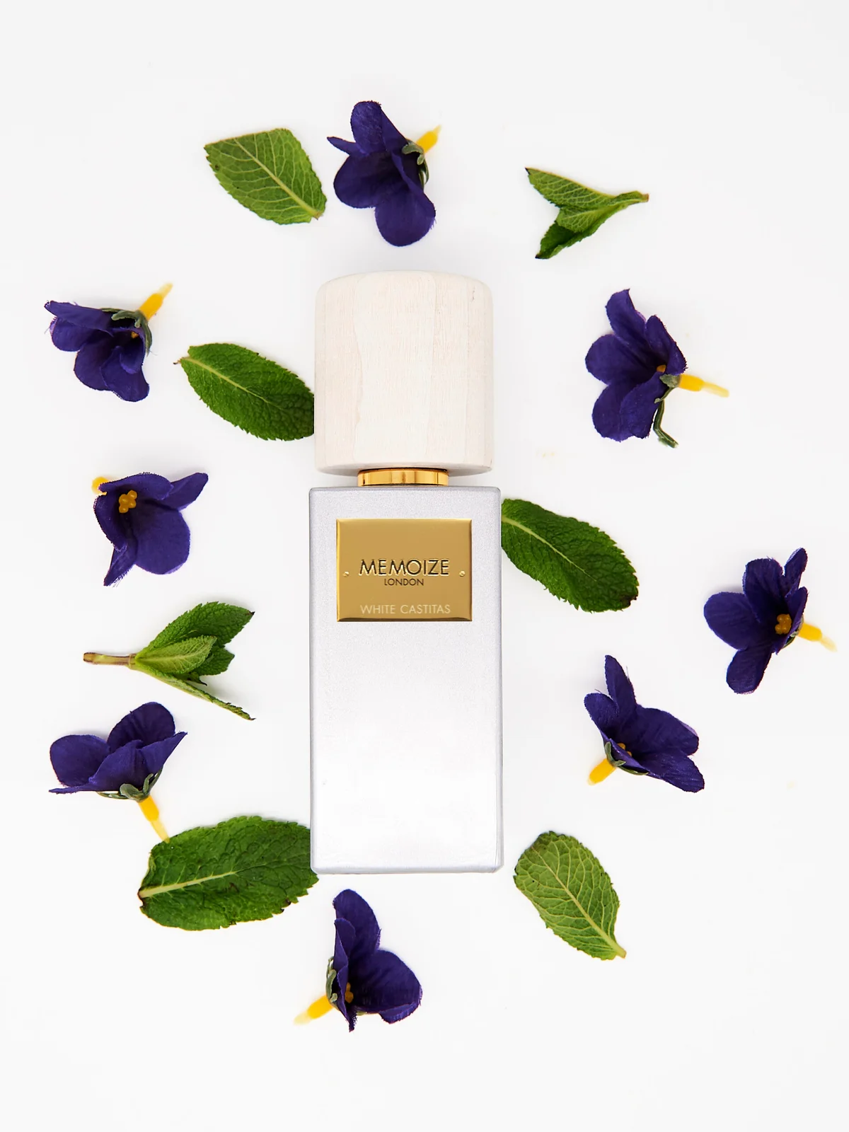 تصویر عطر وایت کستیاس ممویز لندن