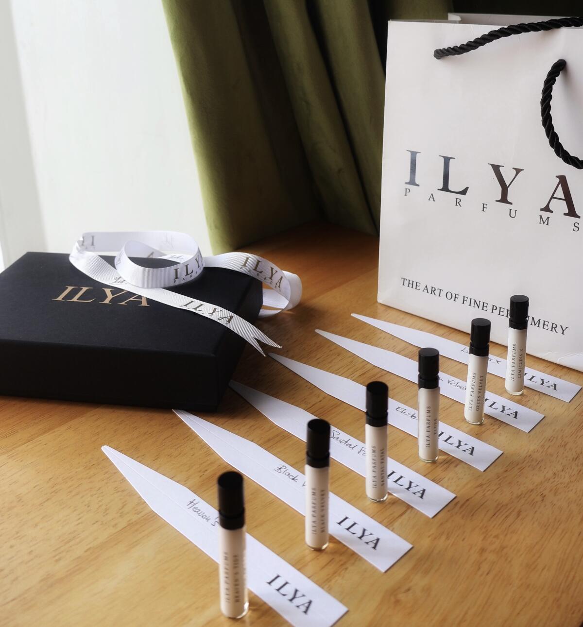 تصویر عطر سانتال فتال ایلیا پرفیومز