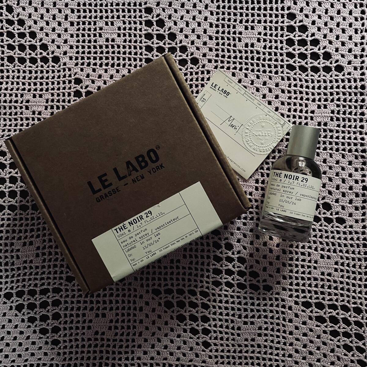 تصویر عطر د نوآر توئنتی ناین لو لابو