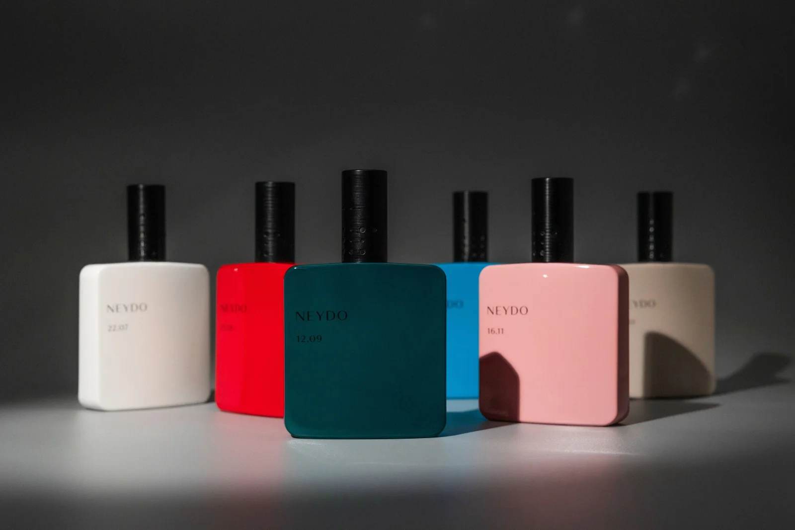 تصویر عطر وود هیز 01.11 نیدو