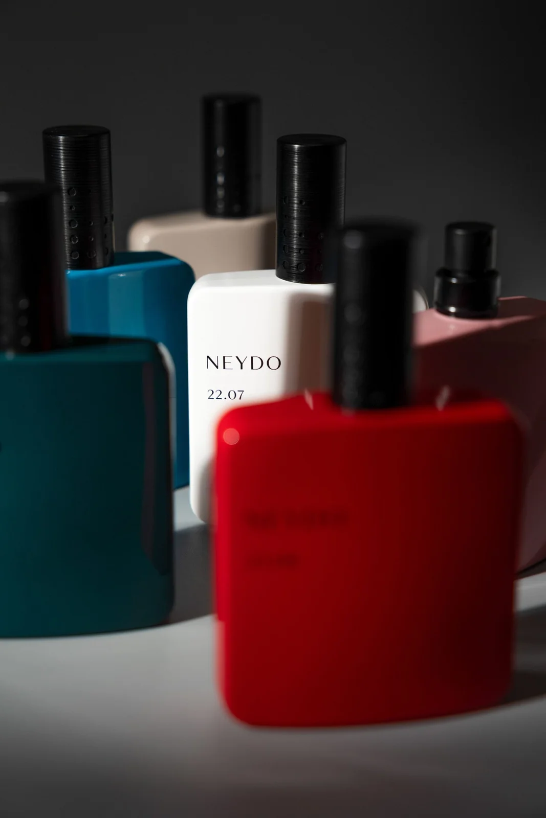 تصویر عطر وود هیز 01.11 نیدو