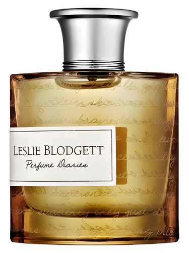 تصویر عطر پرفیوم دایریز بر اسکین لِسلی بلاجیت