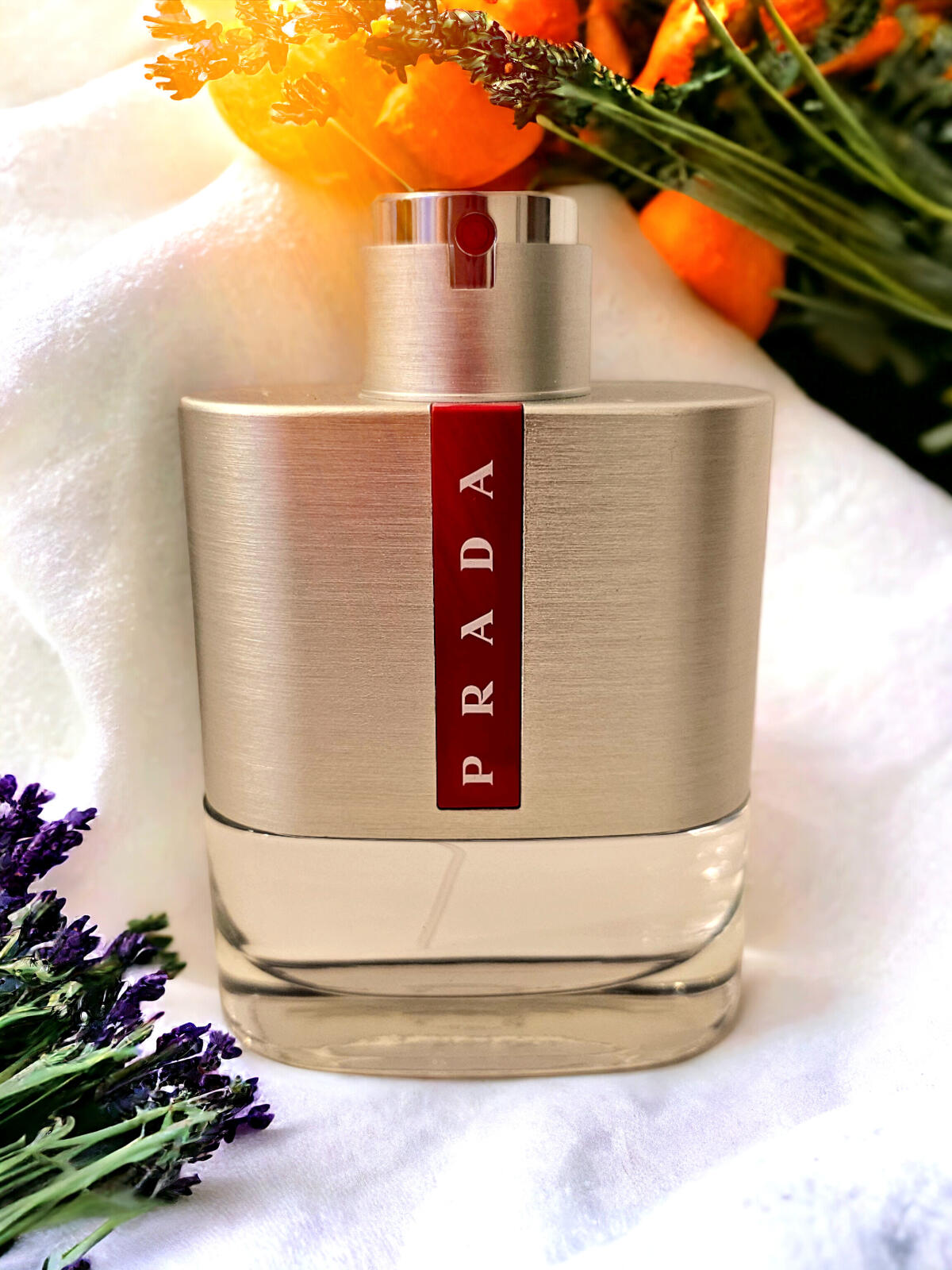 تصویر عطر لونا روسا پرادا