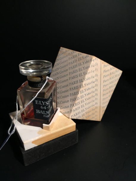 تصویر عطر الیزه شصت و چهار هشتاد و سه پیر بالمَن