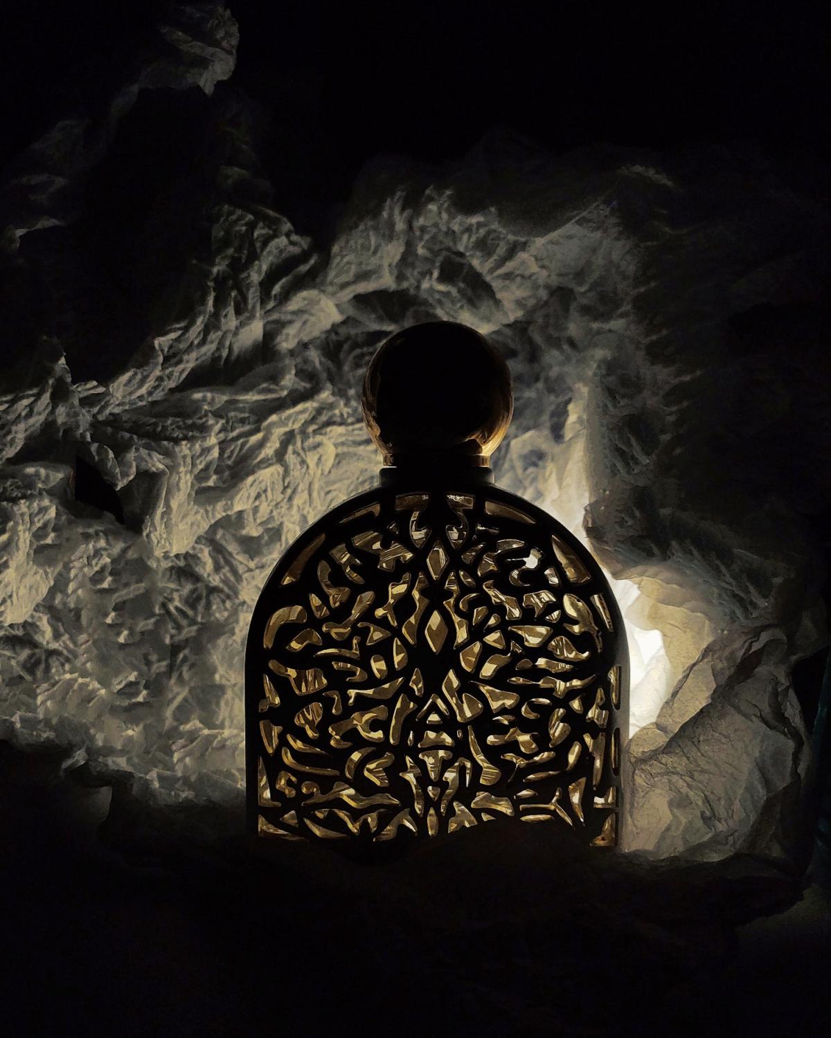 تصویر عطر اسپیریچوال ام میکالف