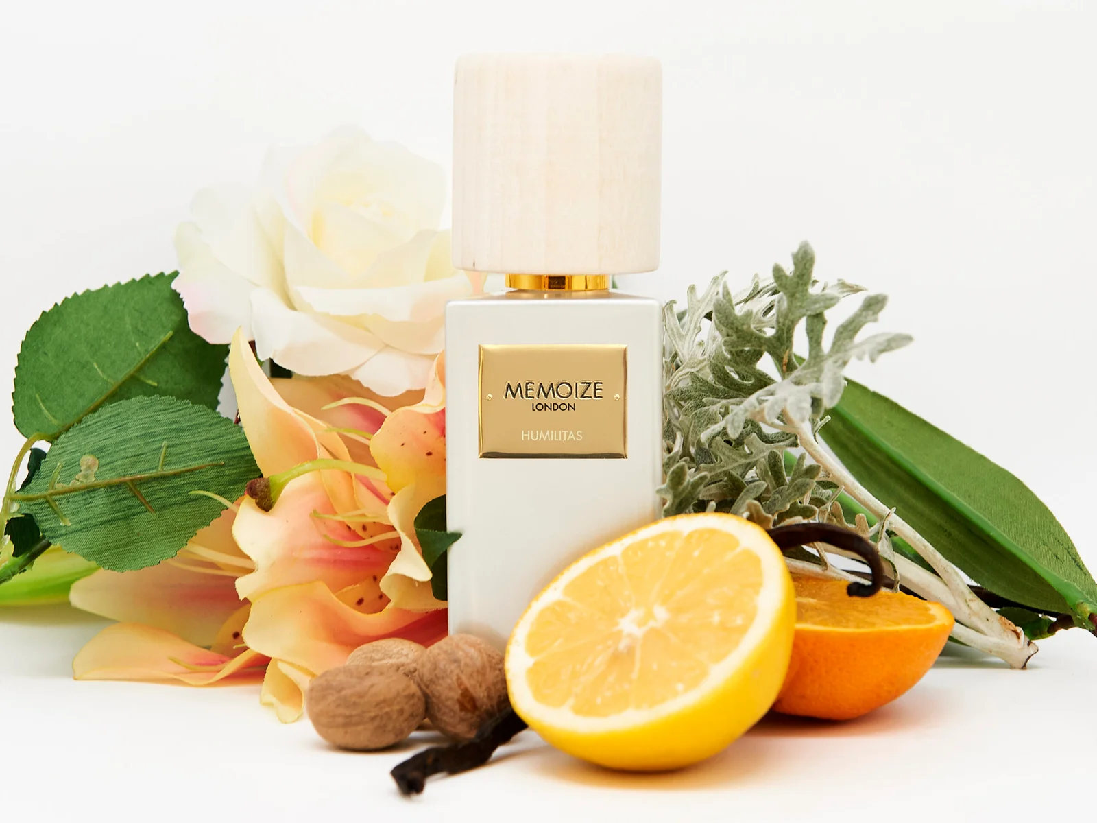 تصویر عطر هومیلیتاس ممویز لندن