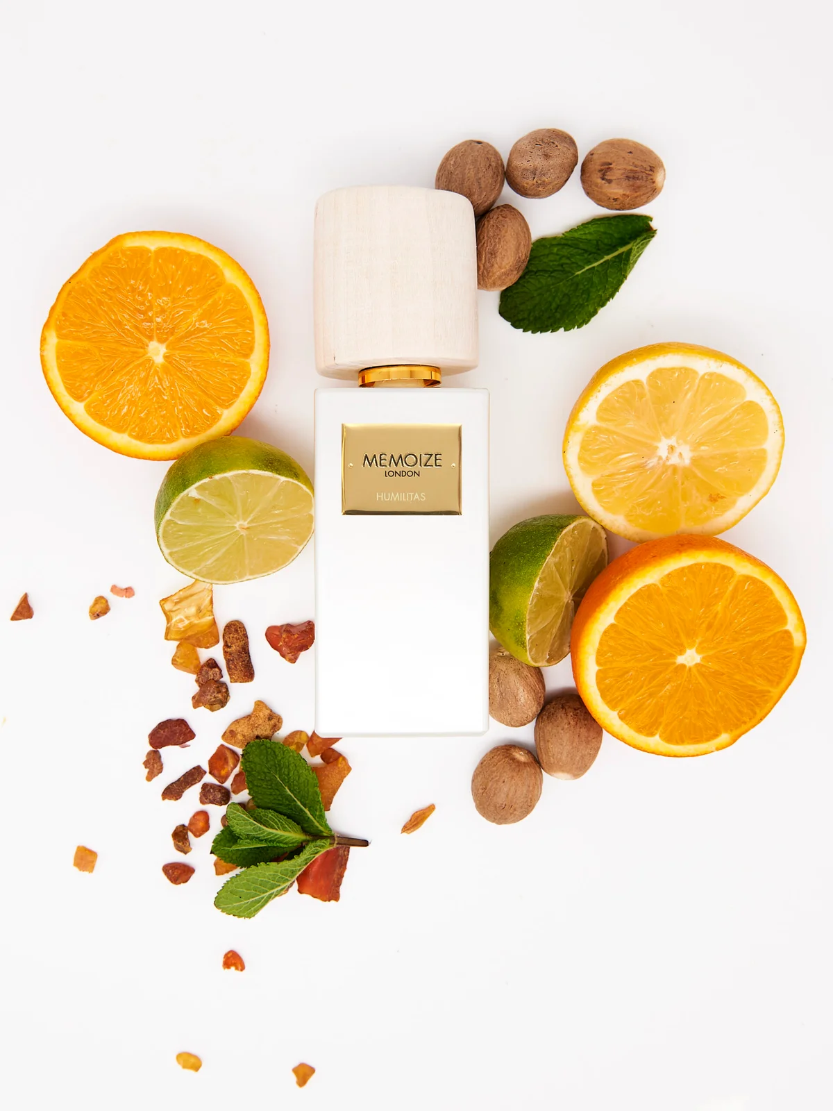 تصویر عطر هومیلیتاس ممویز لندن