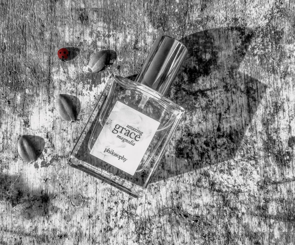 تصویر عطر امیزینگ گریس ماگنولیا فیلوسوفی