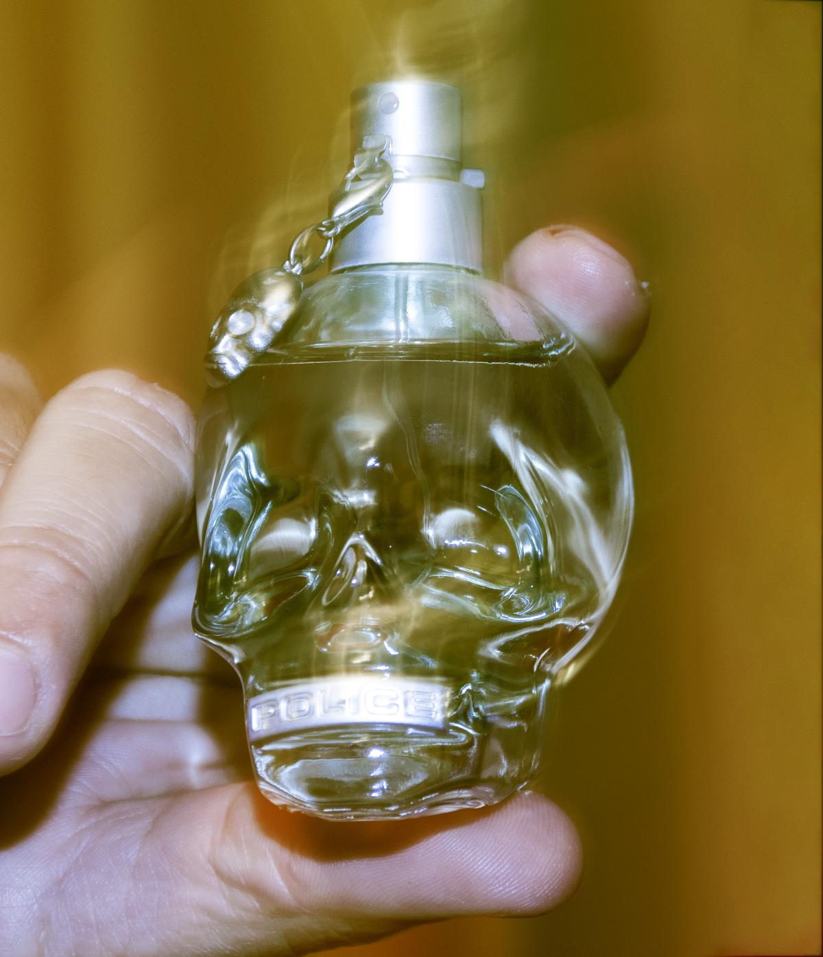 تصویر عطر تو بی گرین پلیس