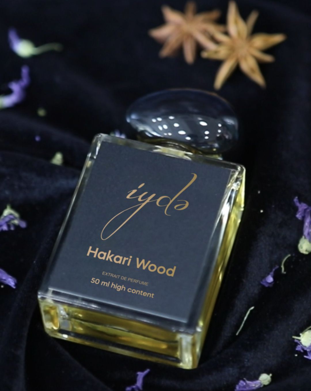 تصویر عطر هاکاری وود ایید