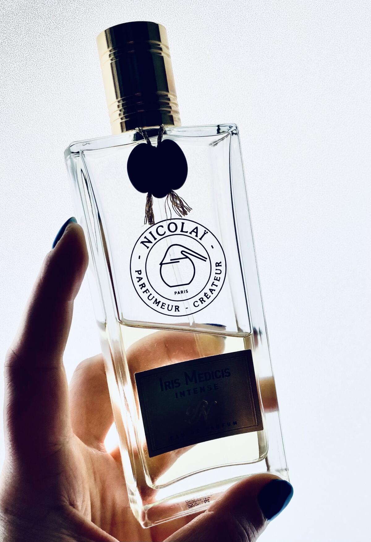 تصویر عطر آیریس مدیس اینتنس نیکولای پرفیومر کریتور