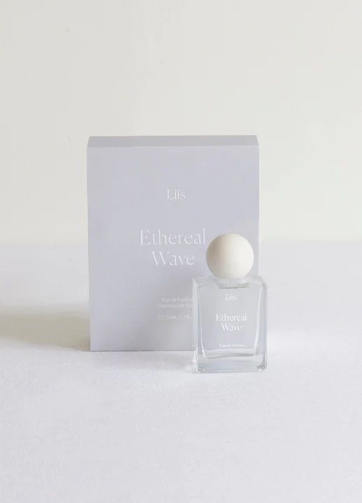تصویر عطر اثیریل ویو لییس