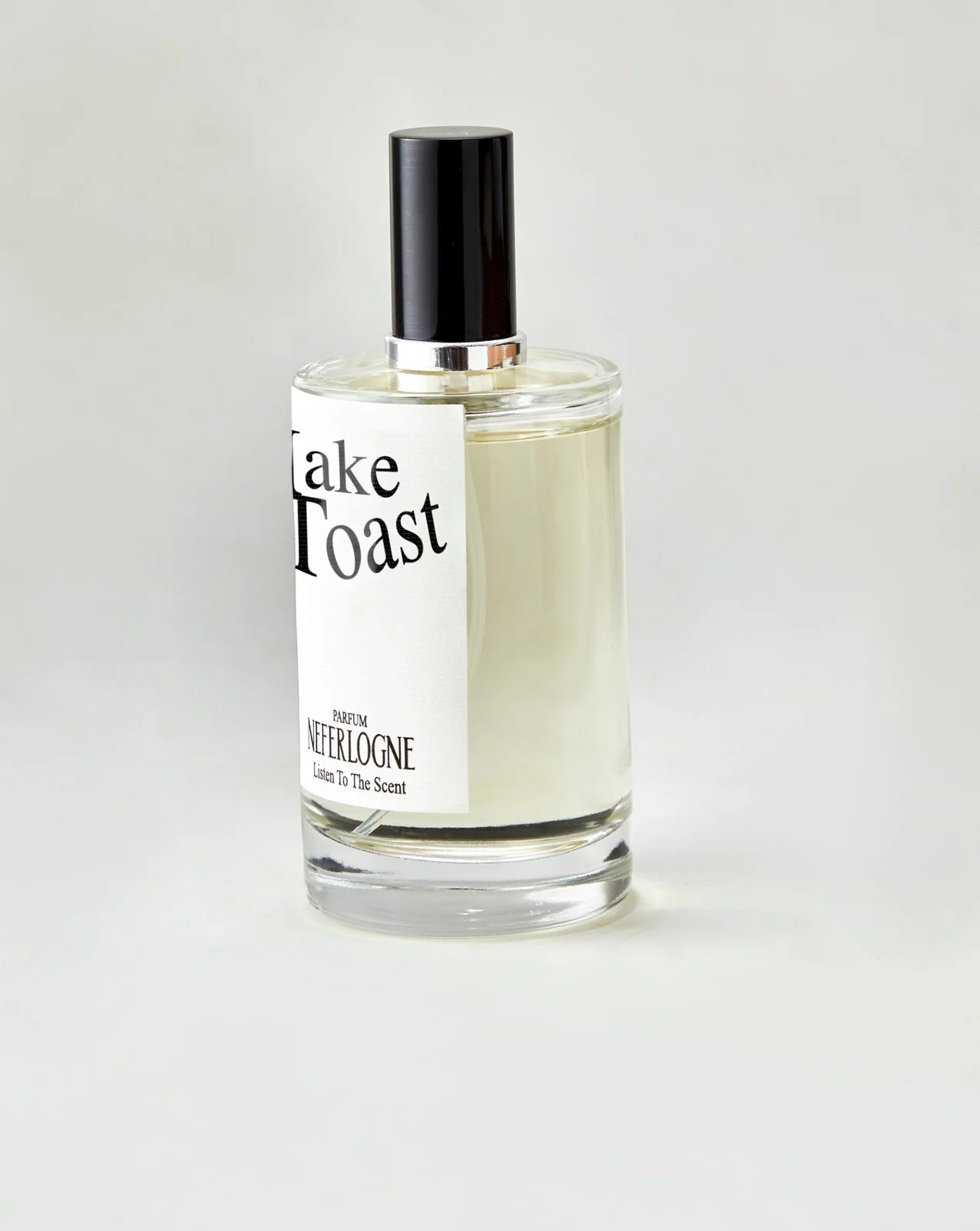 تصویر عطر مِیک ا تُست نفرلوگن