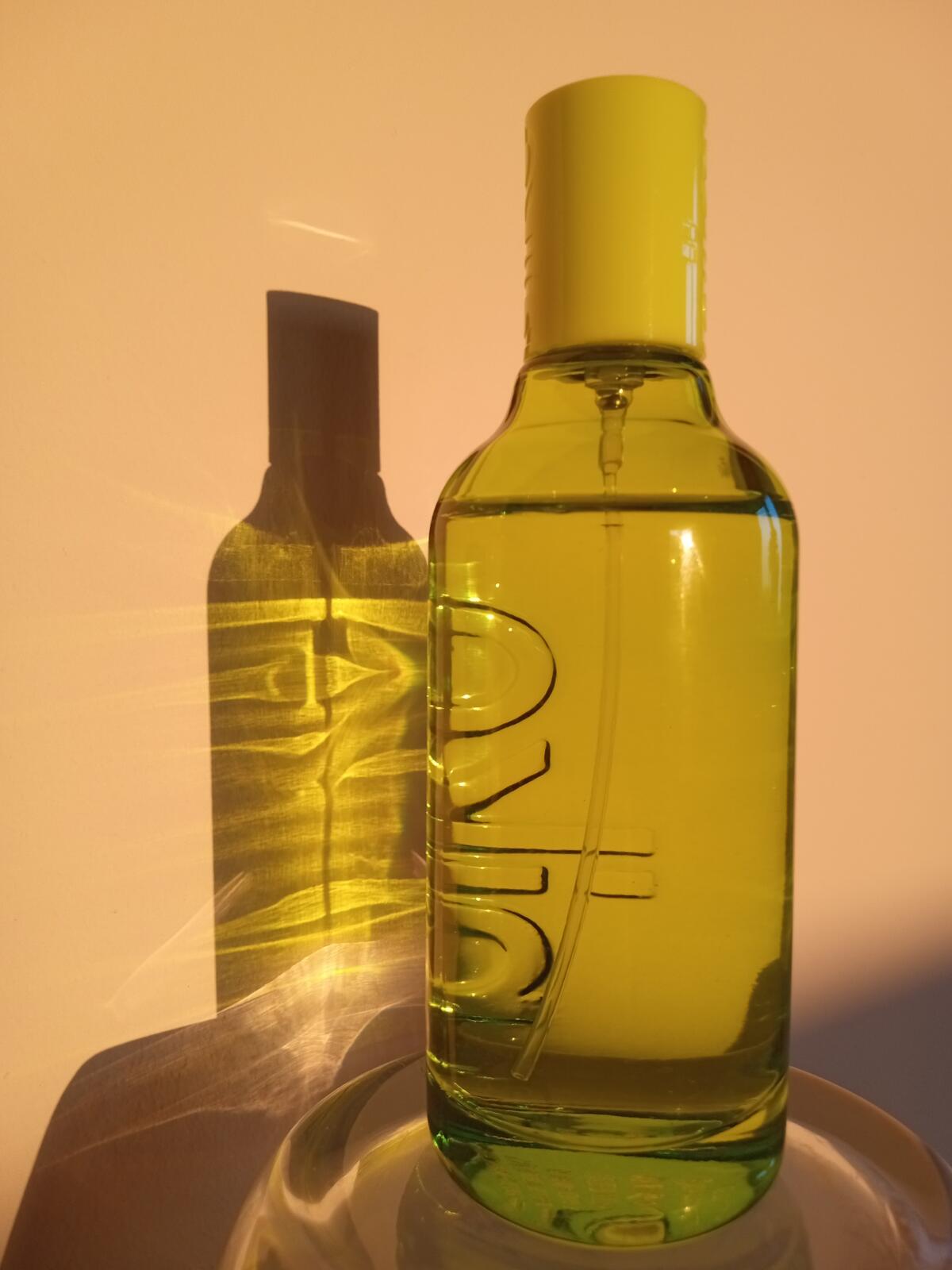 تصویر عطر یامی ماسک نایکی
