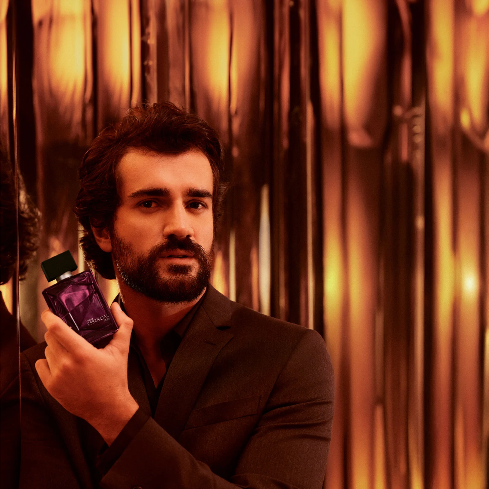 تصویر عطر اسنشیال آتری ناتورا