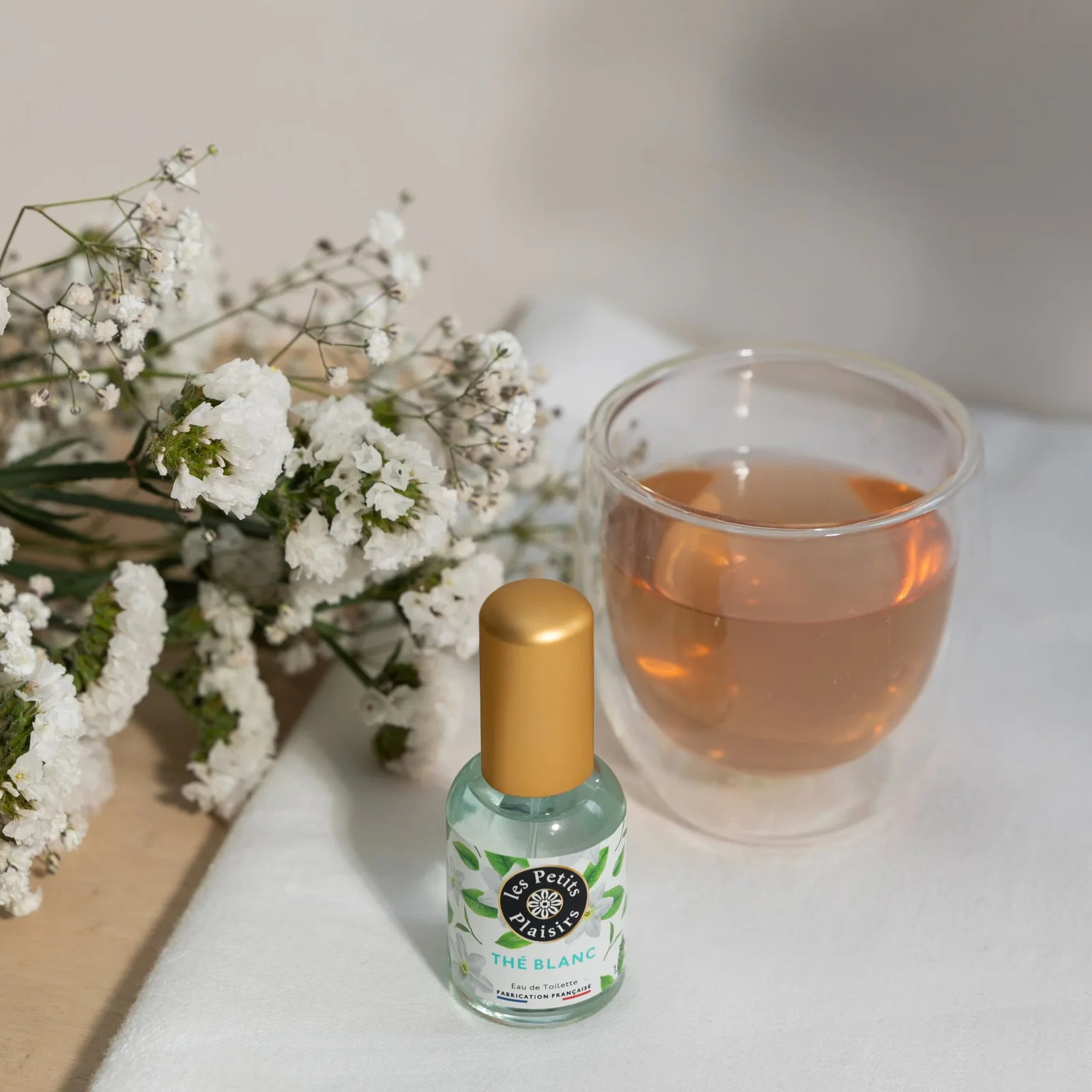 تصویر عطر ته بلان له پتی پلزیر