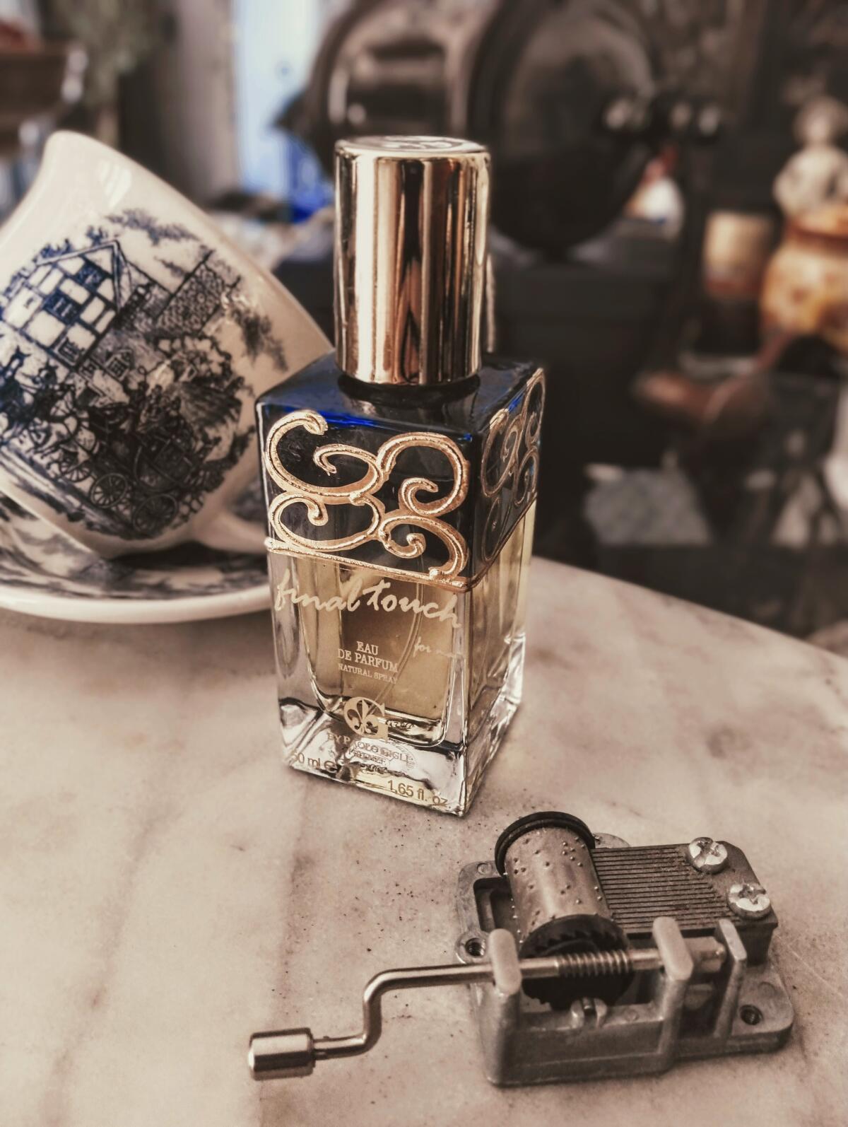تصویر عطر فاینال تاچ فور من پائولو جیلی