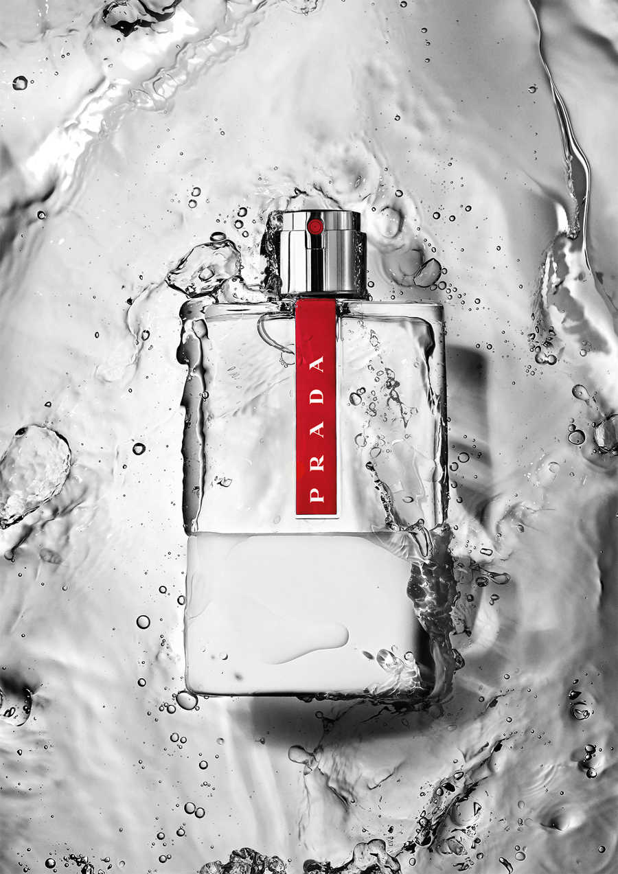 تصویر عطر لونا روسا او اسپرت پرادا