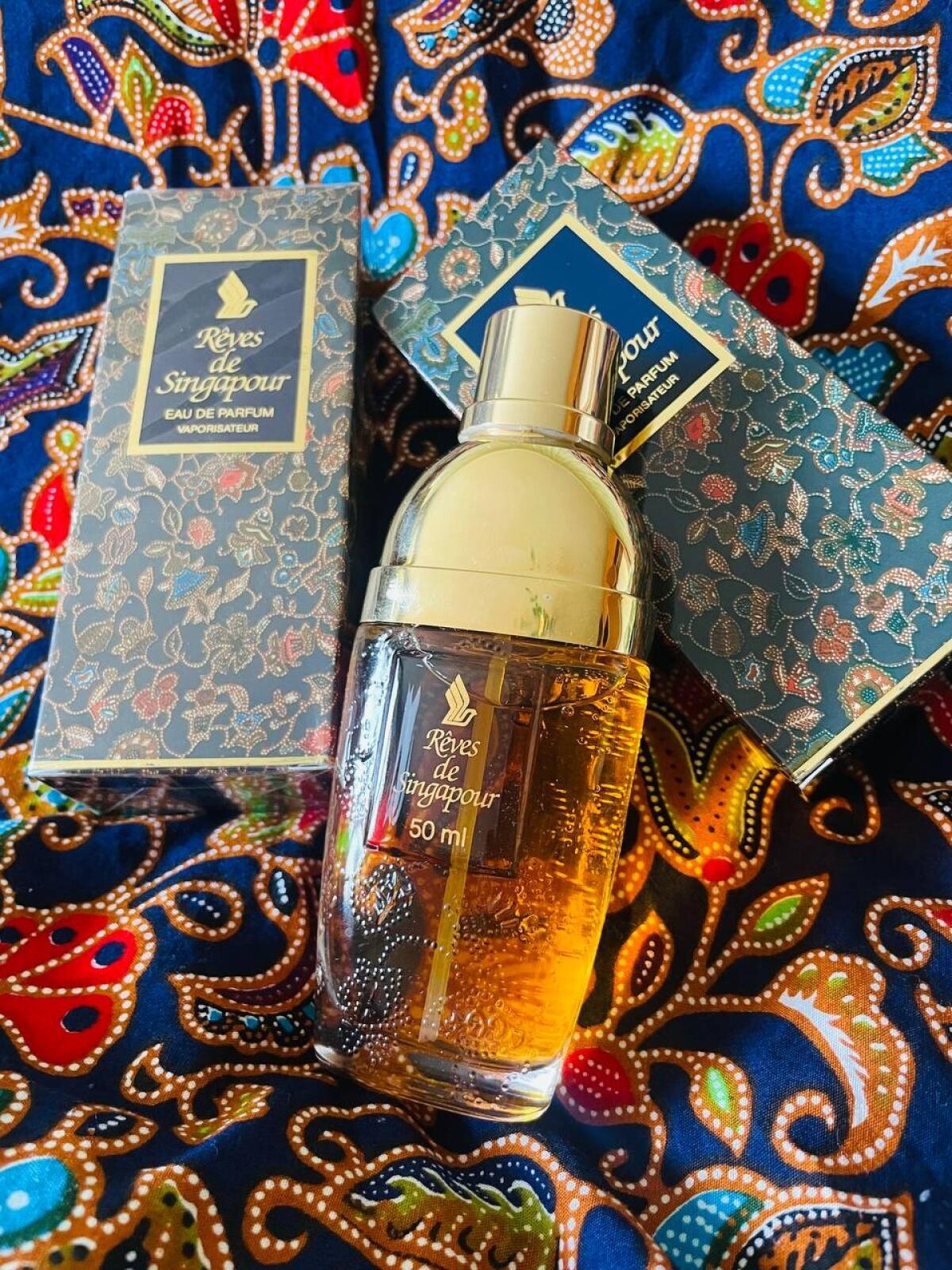 تصویر عطر رویِ دوبله‌سازی لانکوم