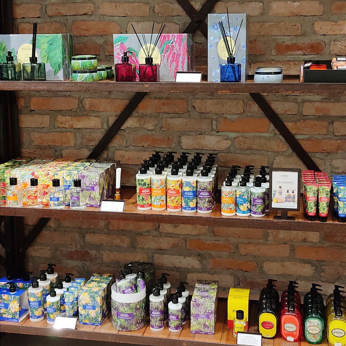 تصویر عطر امیر اسلاما رئیس فبو