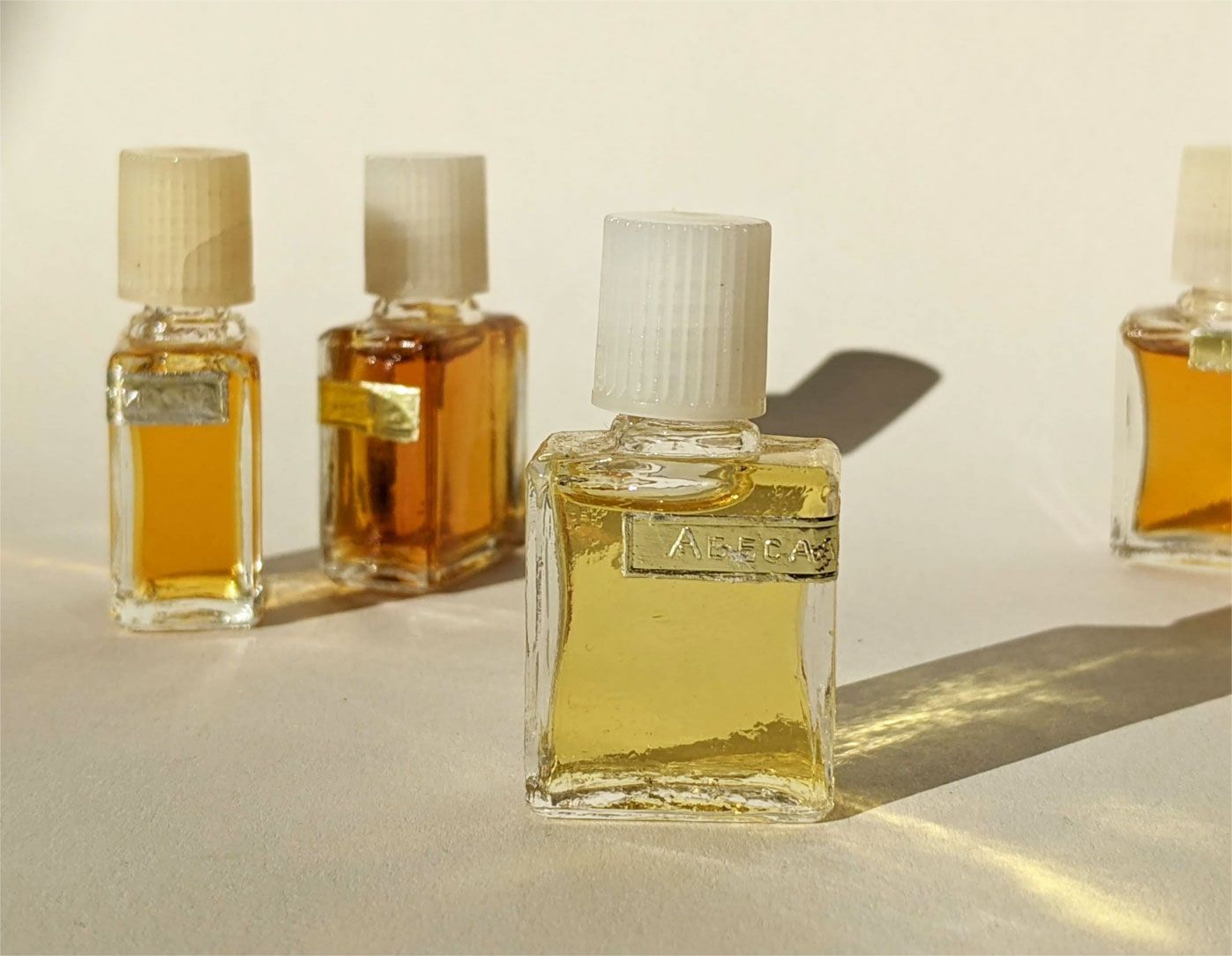 تصویر عطر آبِسَلوم ایبریا