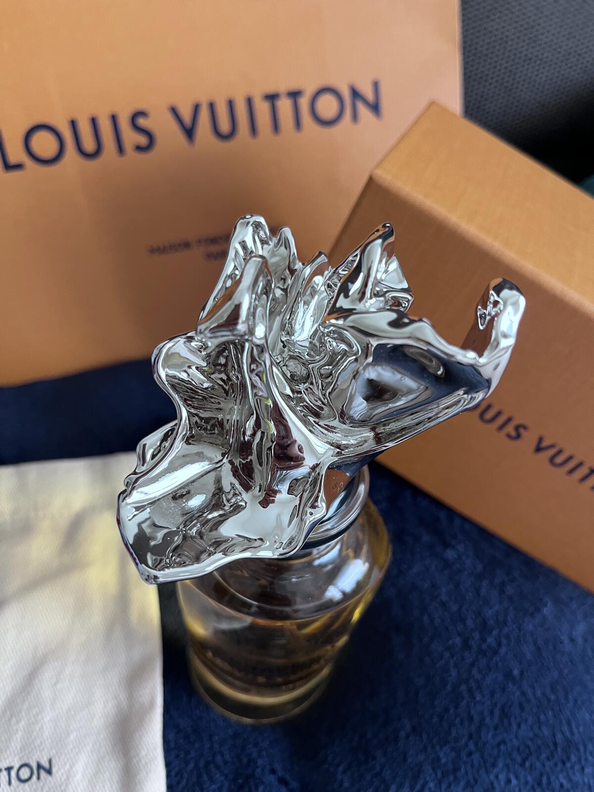 تصویر عطر رپسودی لویی ویتون