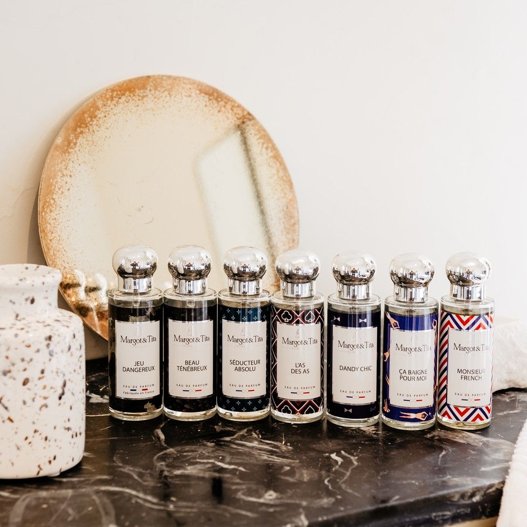 تصویر عطر سا بن پور موا مارگو اند تیتا