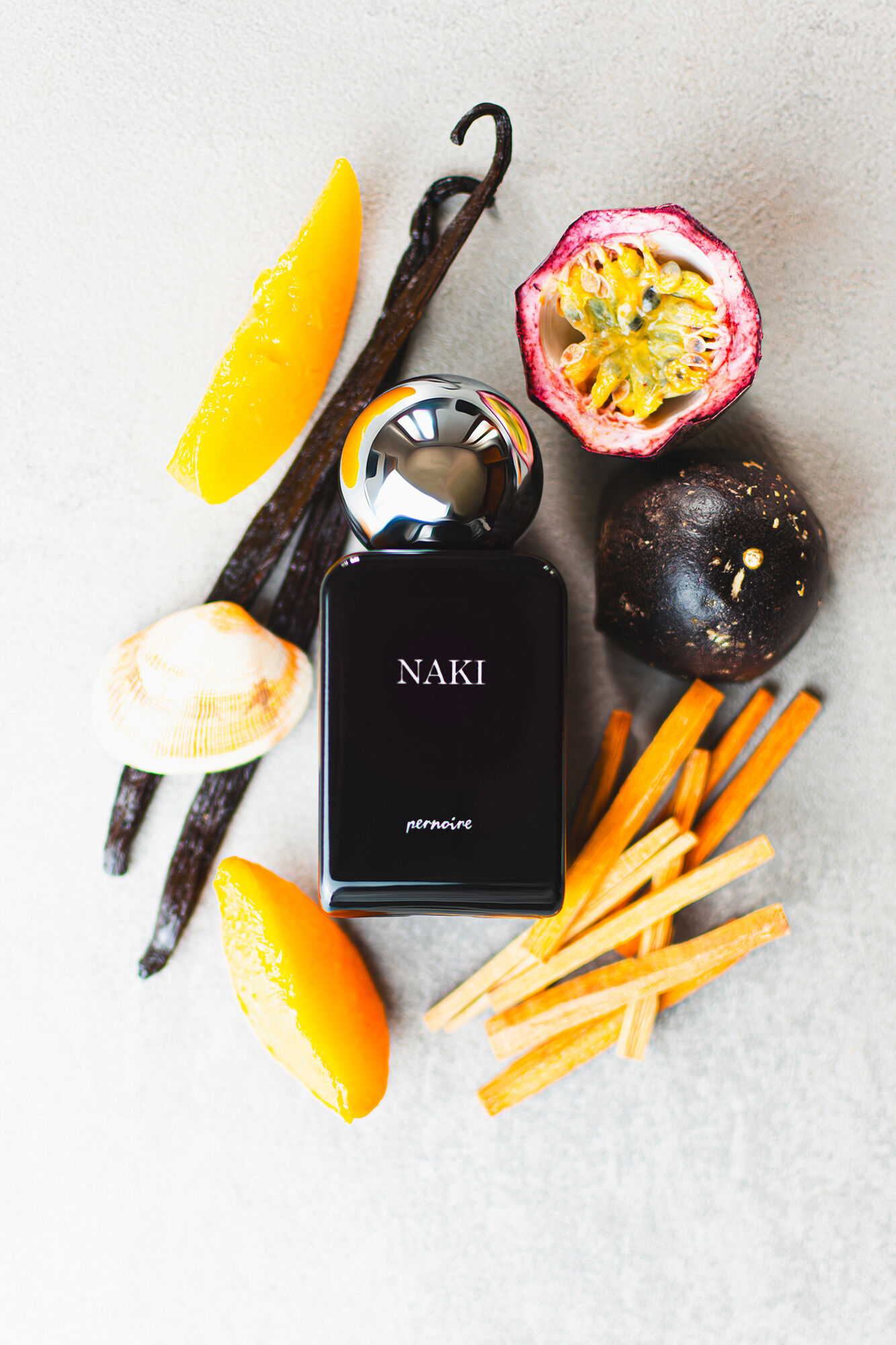 تصویر عطر ناکی پرنوار