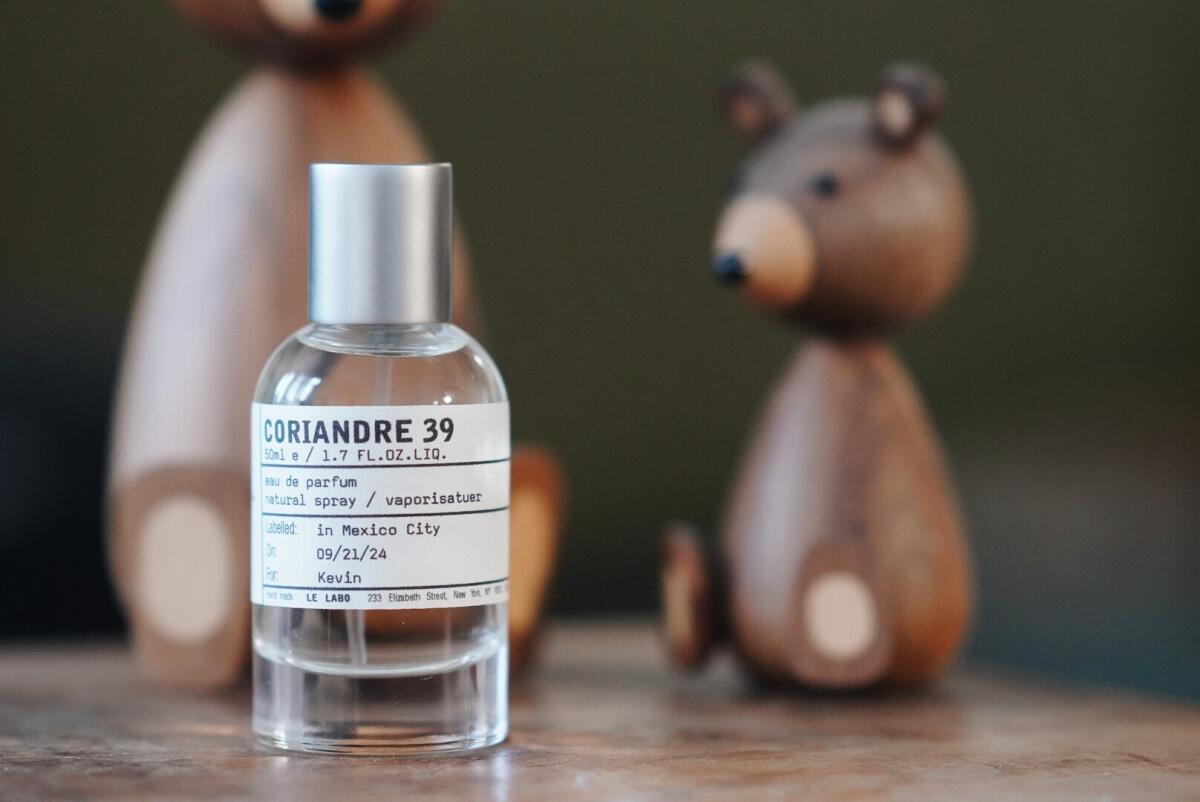 تصویر عطر کاریاند 39 مکزیکو لو لابو